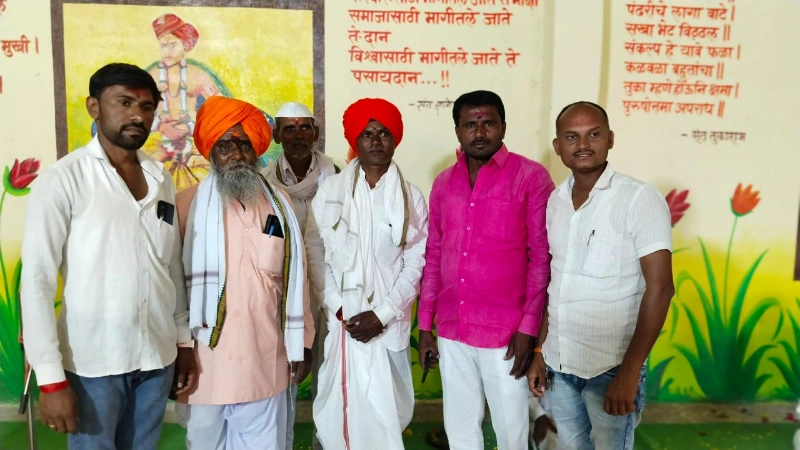 मान्यवरांचा सत्कार कार्यक्रम आयोजित